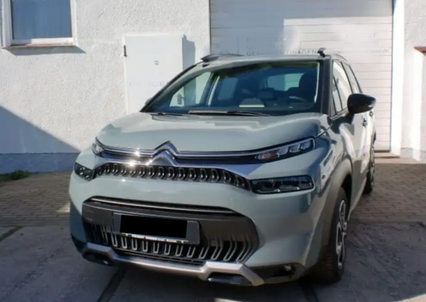 Left hand drive CITROEN C3 AIRCROSS PureTech 130 